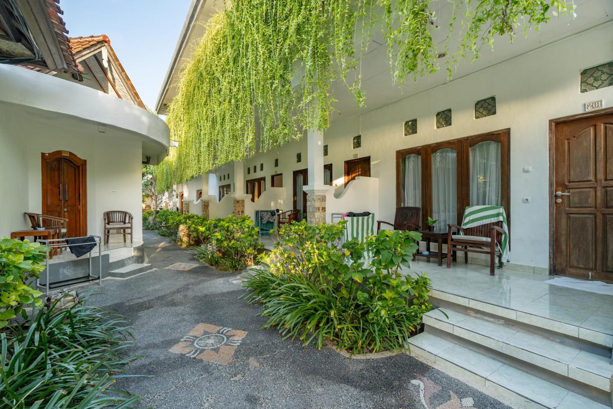 Nusa Indah Bungalow นูซาเลมโบงัน ภายนอก รูปภาพ
